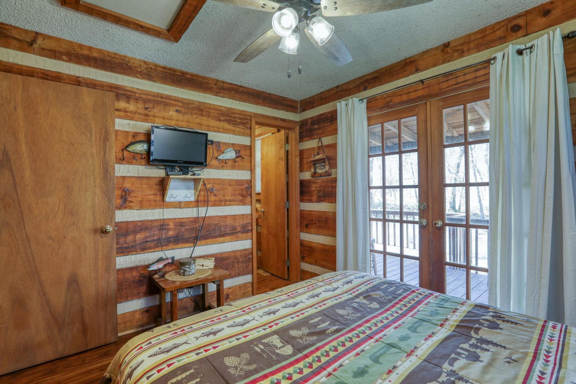 Cosby Creekside Memories Cabin מראה חיצוני תמונה